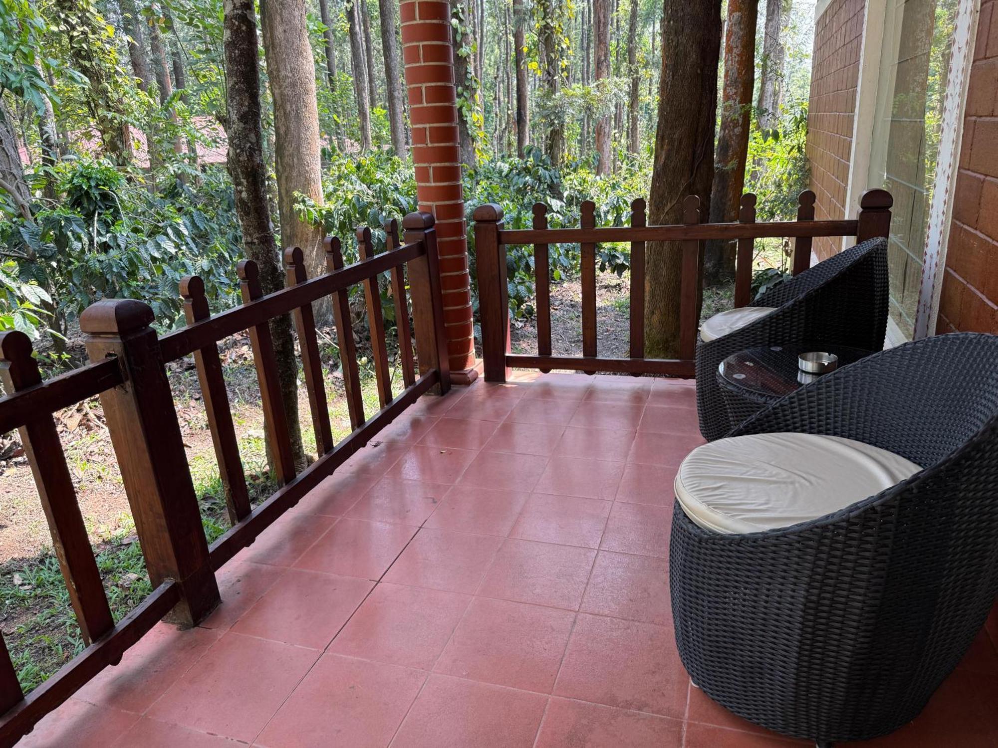 Coffee Grove Resort Chikmagalūr Εξωτερικό φωτογραφία